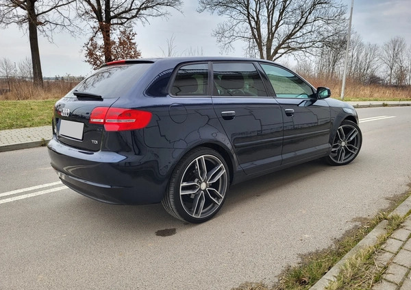 Audi A3 cena 31400 przebieg: 251000, rok produkcji 2012 z Ruciane-Nida małe 232